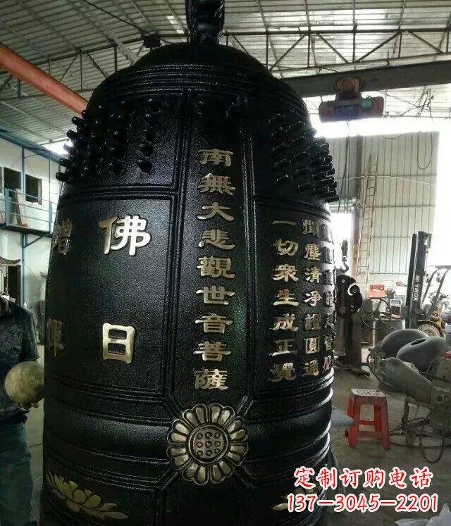 淄博精美铜雕铜钟