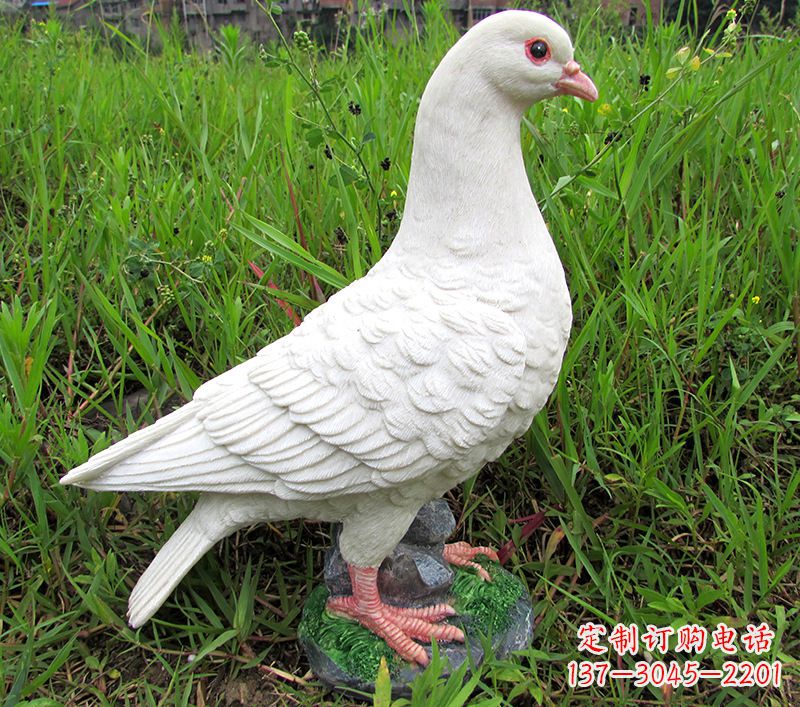 淄博锻铜鸽子浮雕,精致细腻的雕塑体现