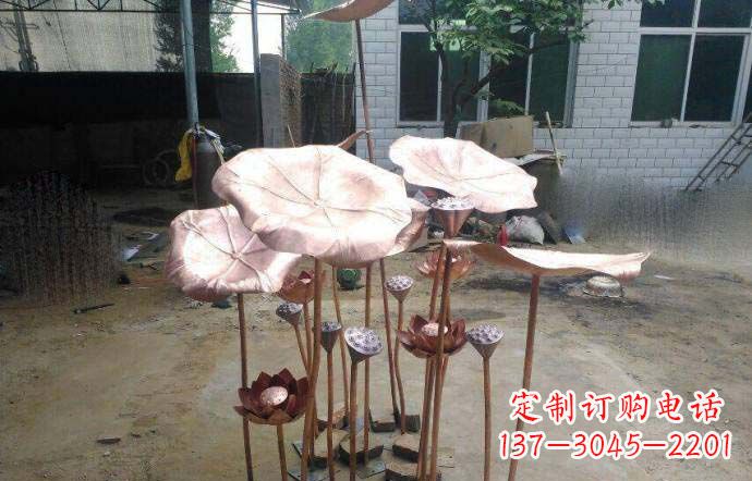 淄博锻铜荷花荷叶莲蓬雕塑