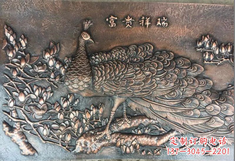 淄博华丽锻铜孔雀雕塑