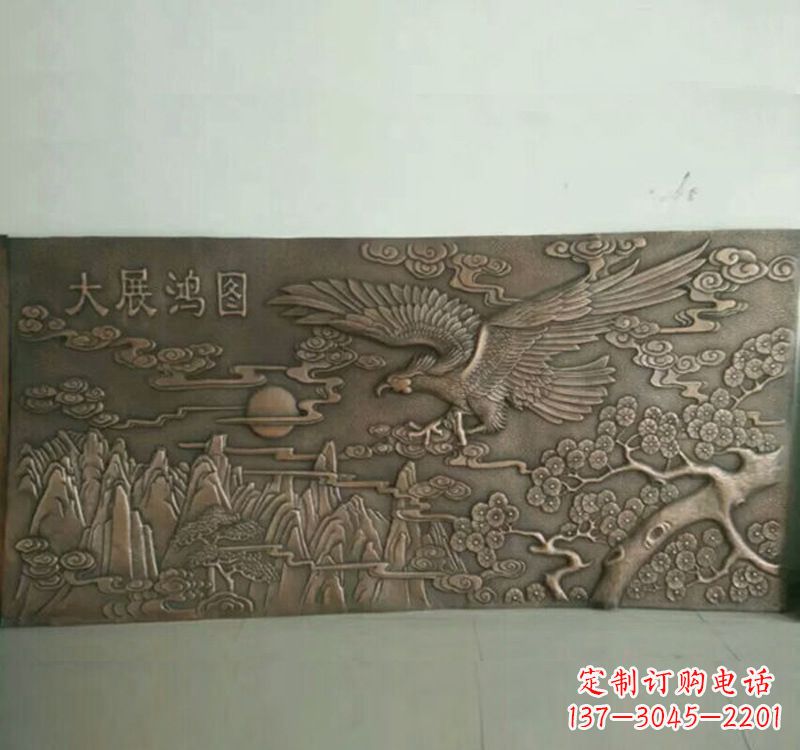 淄博精致锻铜老鹰雕塑