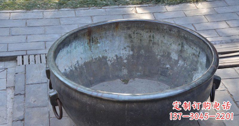 淄博仿古纹饰铜水缸雕塑