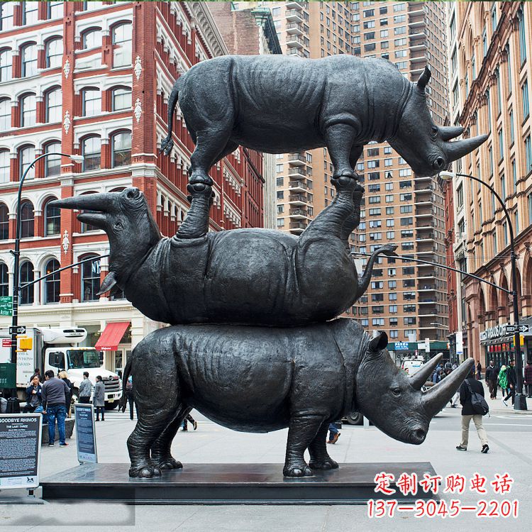 淄博仿真犀牛景观铜雕-城市街道创意动物景观