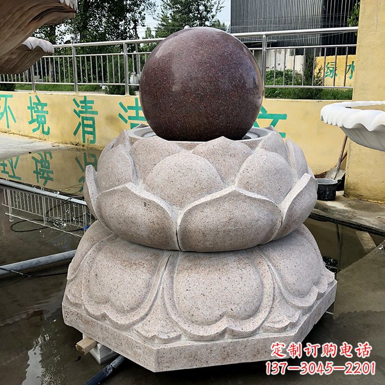淄博金色彩绘风水球雕塑