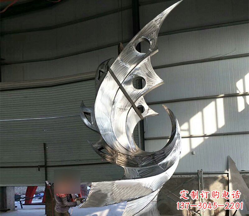 淄博公园不锈钢抽象凤凰景观雕塑 (3)