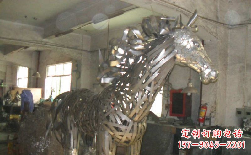淄博不锈钢抽象马动物雕塑