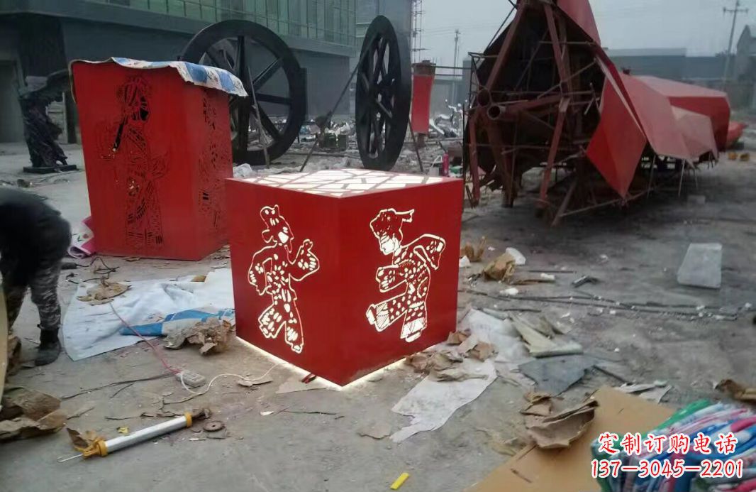 淄博高品质不锈钢皮影戏人物雕塑