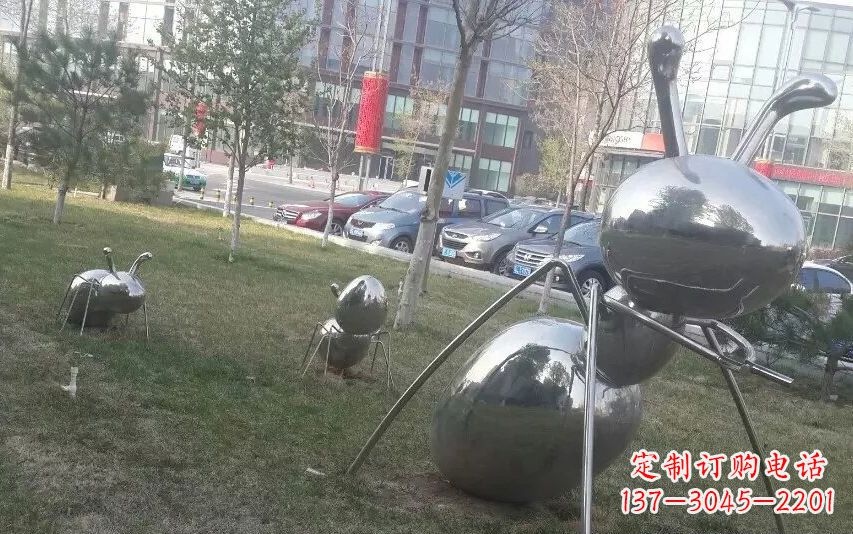淄博中领雕塑—不锈钢蚂蚁雕塑
