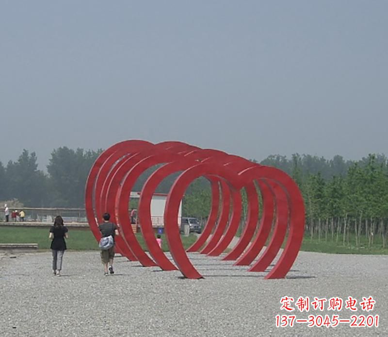 淄博不锈钢心形拱门雕塑