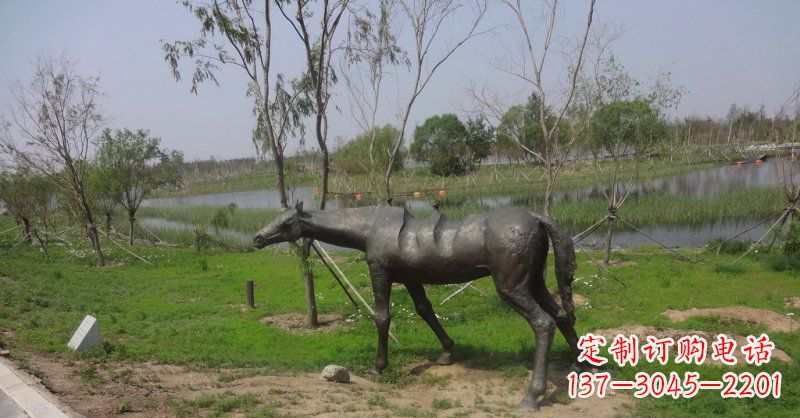 淄博公园抽象马景观铜雕