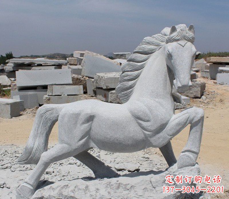 淄博公园动物小马雕塑