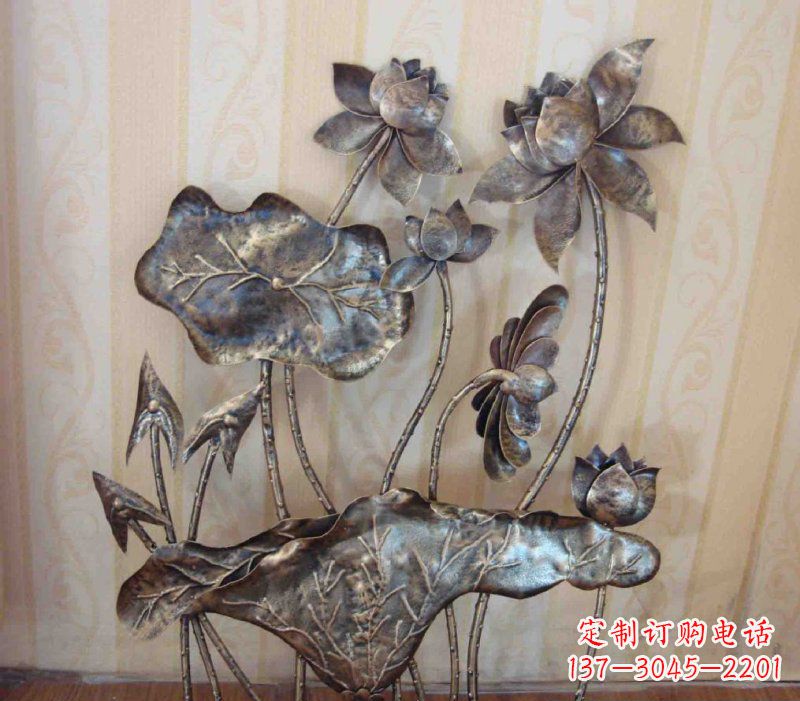 淄博中领雕塑精美莲花锻铜雕塑景观