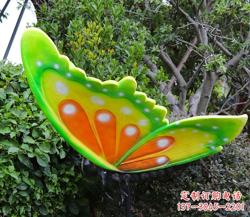 淄博玻璃钢仿真蝴蝶雕塑