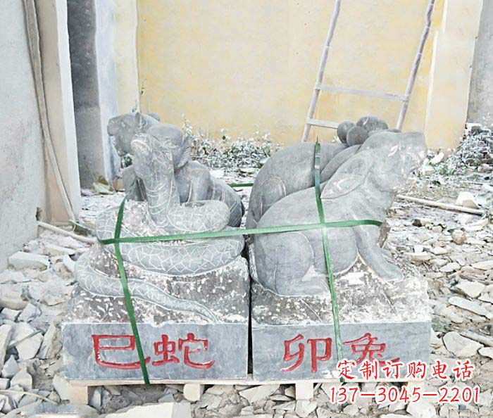 淄博中领雕塑公园主题石雕“12生肖”