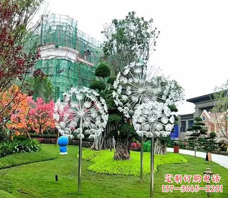 淄博公园蒲公英雕塑