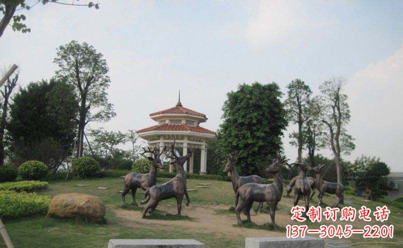 淄博公园群鹿动物铜雕