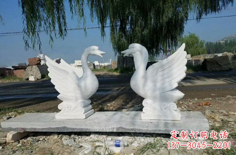 淄博浪漫传情——中领雕塑定制天鹅石雕