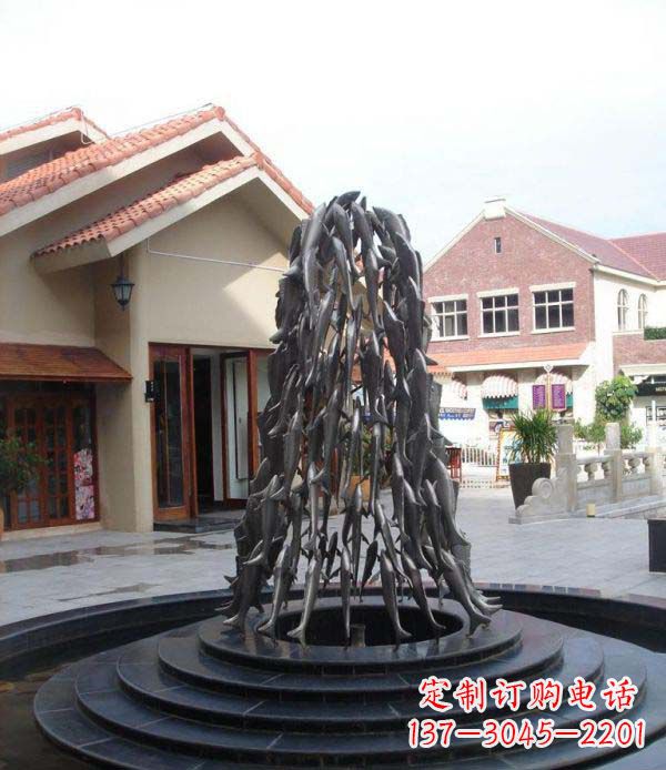 淄博公园鱼群喷泉铜雕