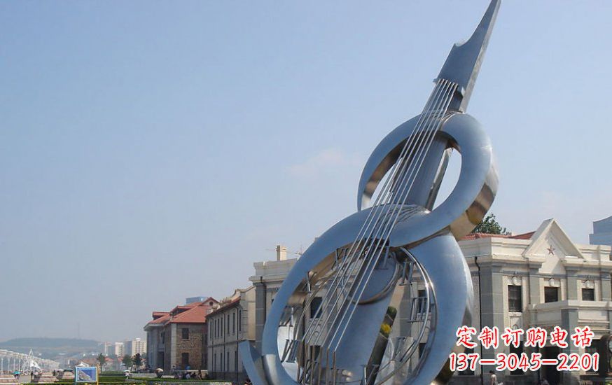 淄博经典音乐雕塑:不锈钢大提琴