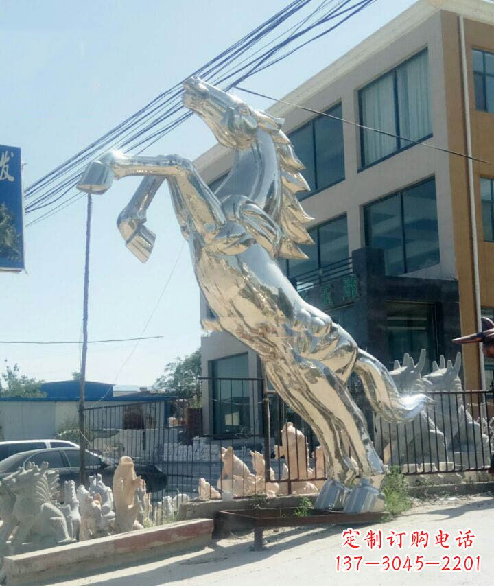 淄博广场不锈钢大型立马动物雕塑