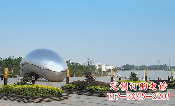 淄博华丽而唯美的不锈钢水滴雕塑