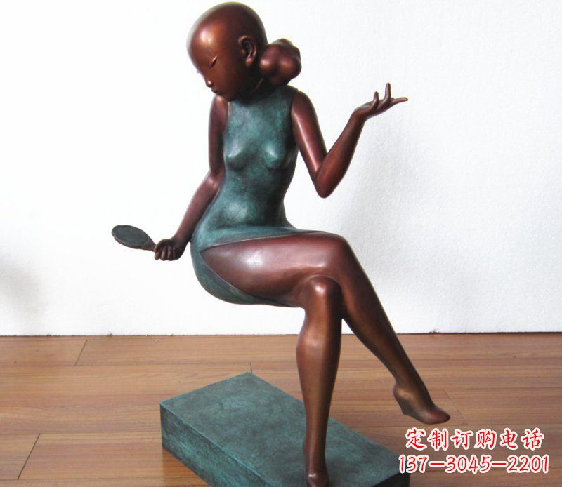 淄博广场铜雕美女照镜子人物雕塑