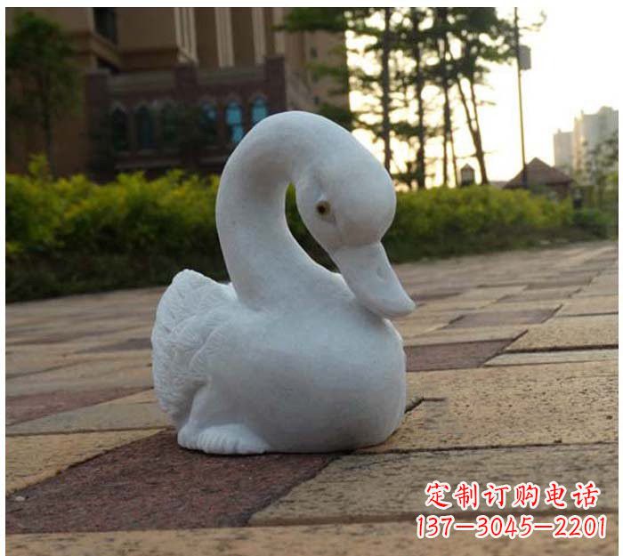 淄博汉白玉天鹅石雕塑,精美瑰丽