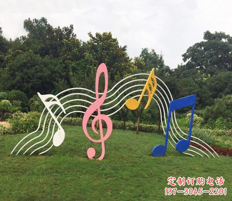 淄博领雕塑:外观精美的不锈钢音符雕塑