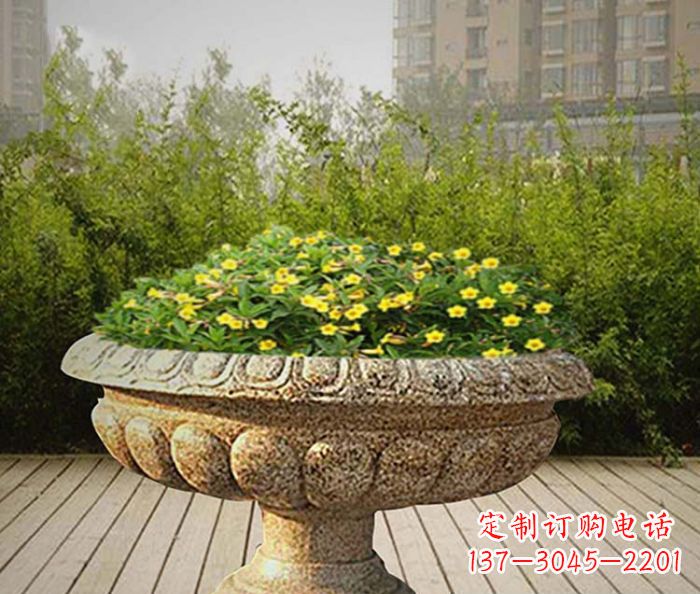 淄博精美雕刻的花岗岩花盆驰骋提供