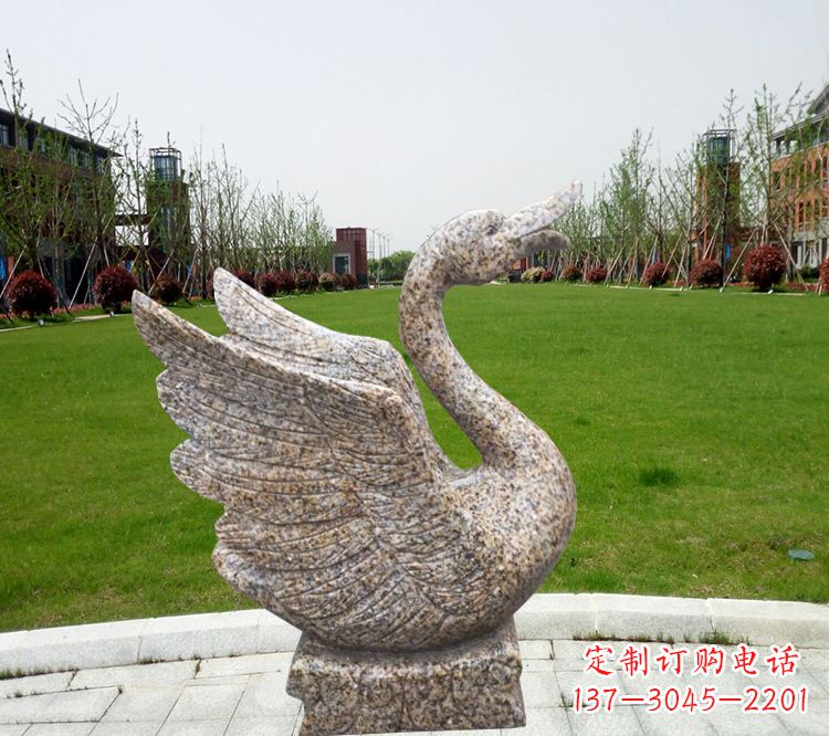 淄博中领雕塑推出的浪漫喷水天鹅雕塑,它是一件…