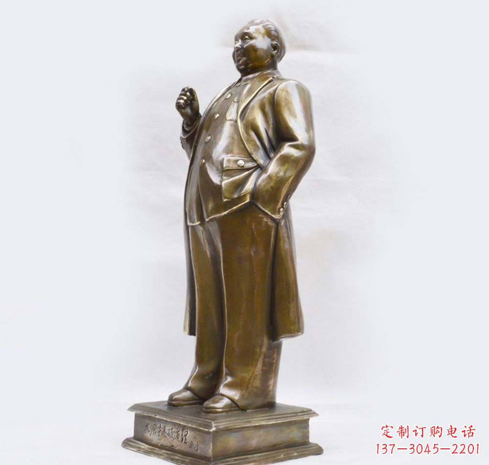 淄博黄铜铸造的邓小平伟人铜像