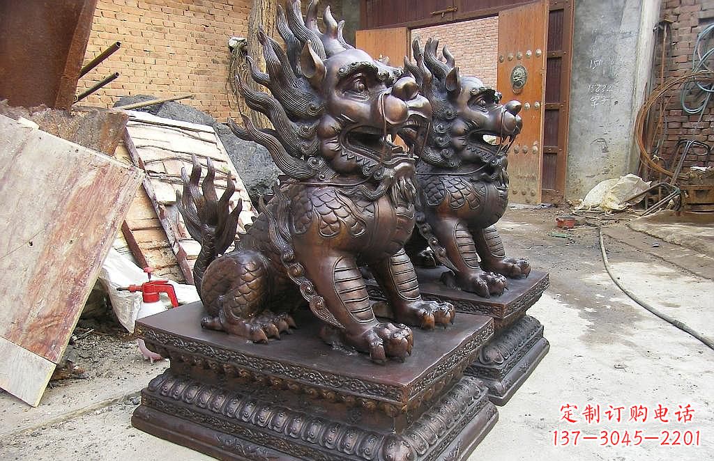 淄博传统工艺精制–钜细工艺麒麟铜雕