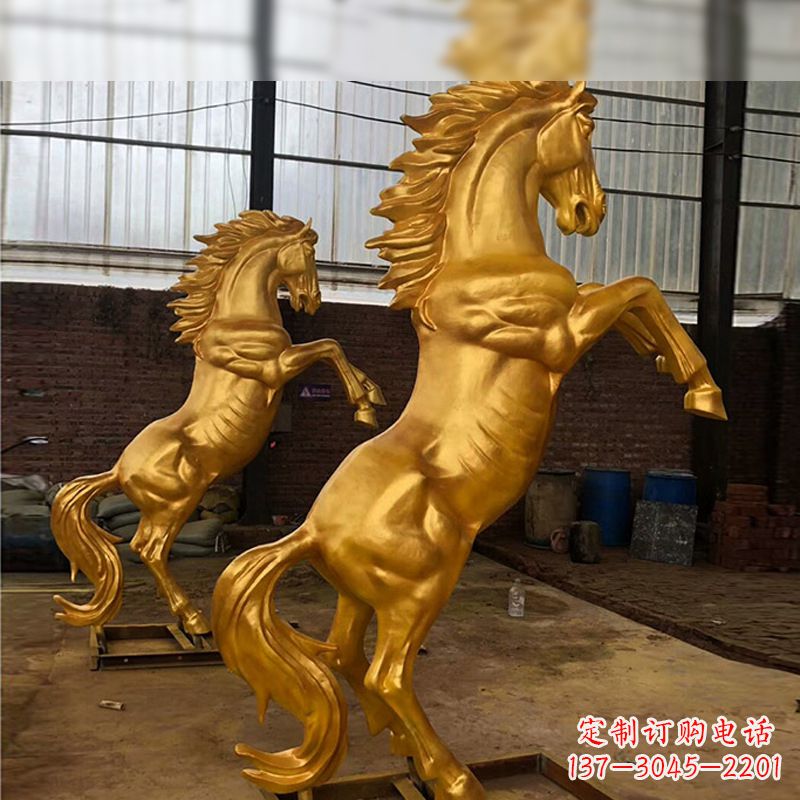 淄博精美马雕塑,精锐漆金马儿