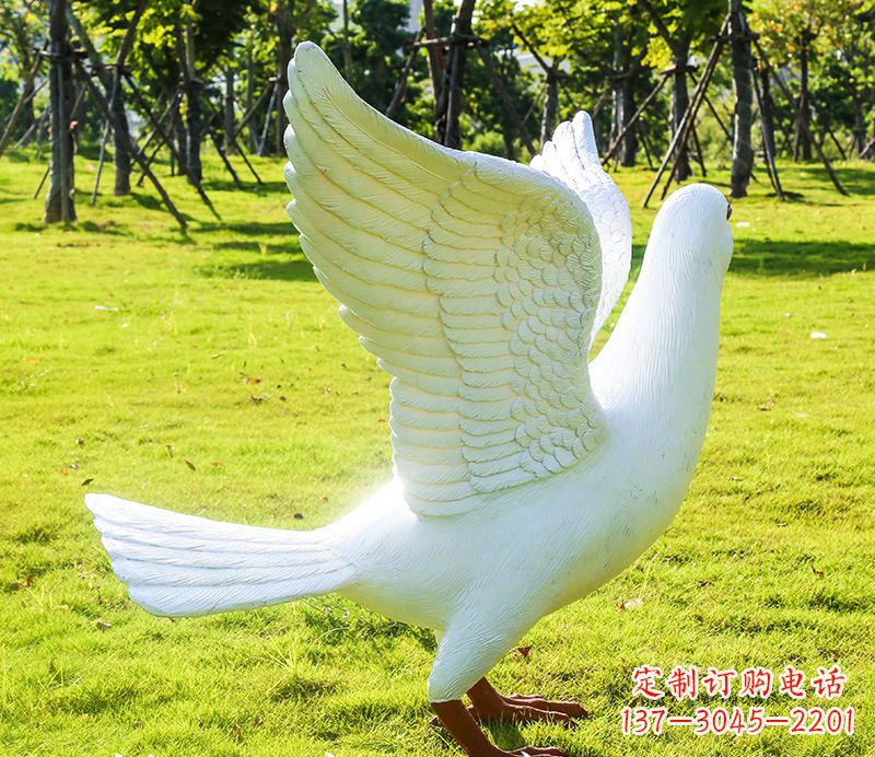 淄博以和平鸽为灵感,用雕塑记录世界和平