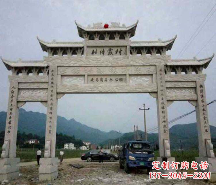 淄博三门牌坊石雕:细节讲究处处把精雕细琢