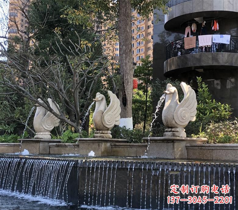 淄博石材喷水鹅 园林动物石雕景观摆放 水池石天鹅