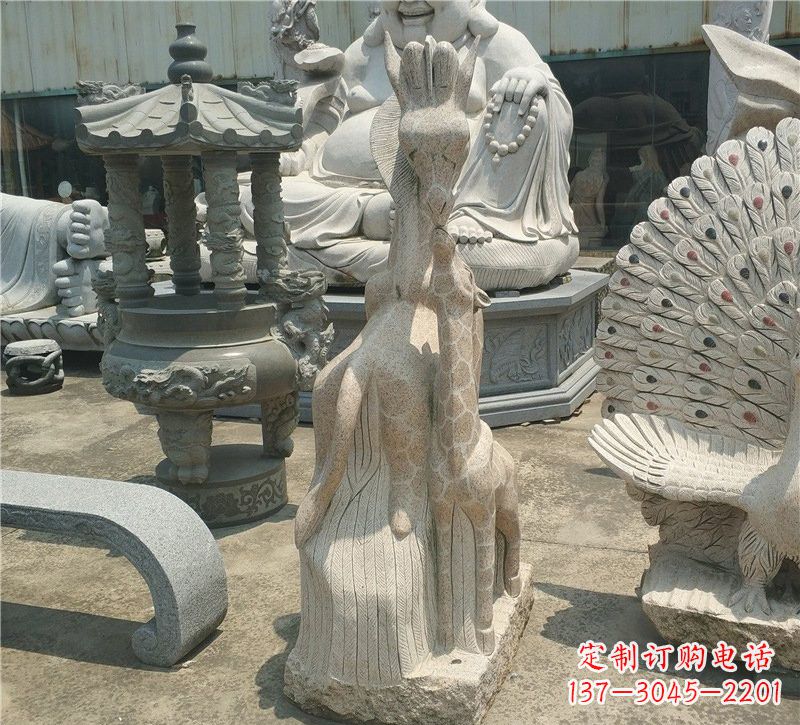 淄博高贵优雅的长颈鹿雕塑