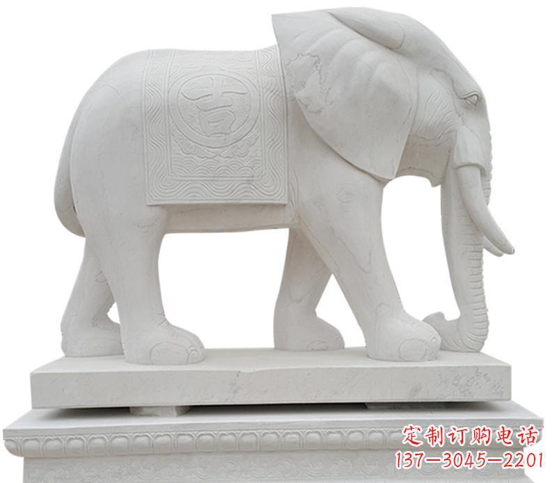 淄博石雕公园立式大象雕塑