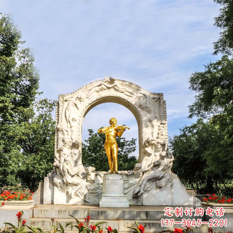 淄博世界名人古典主义作曲家莫扎特公园铜雕像