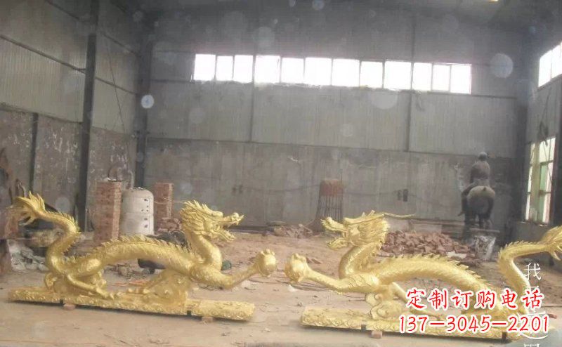 淄博双龙戏珠广场铜雕 (2)