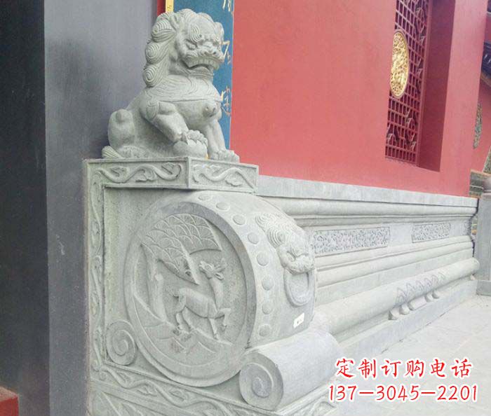 淄博寺庙景观狮子石门墩抱鼓石