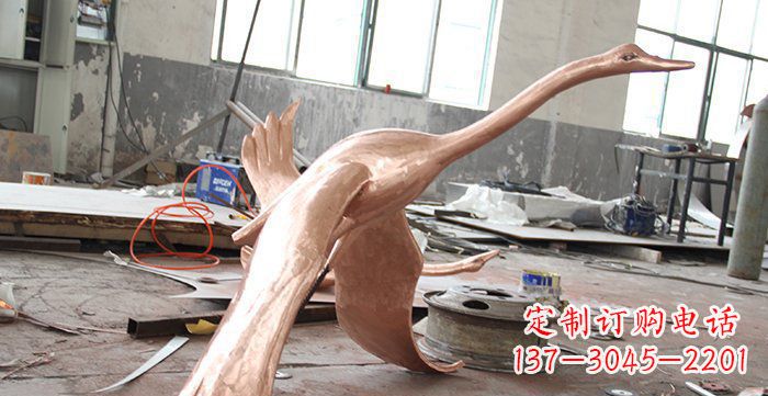 淄博天鹅铸铜动物铜雕