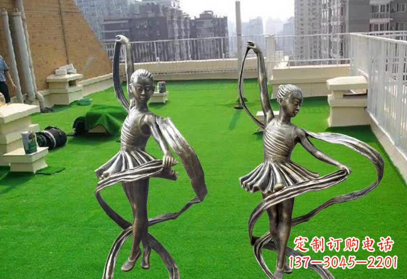 淄博跳舞的女孩铜雕
