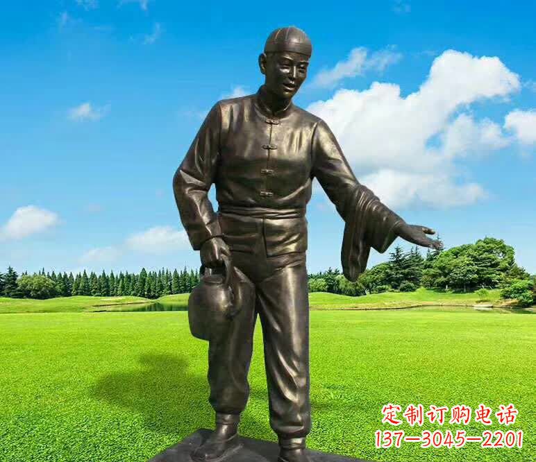 淄博铜雕店小二人物雕塑1