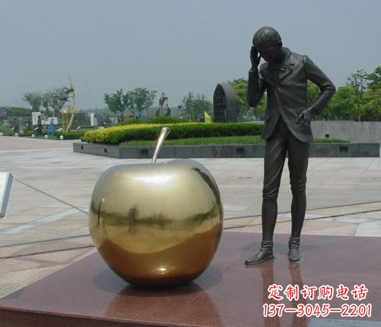 淄博铜雕西方人物和苹果