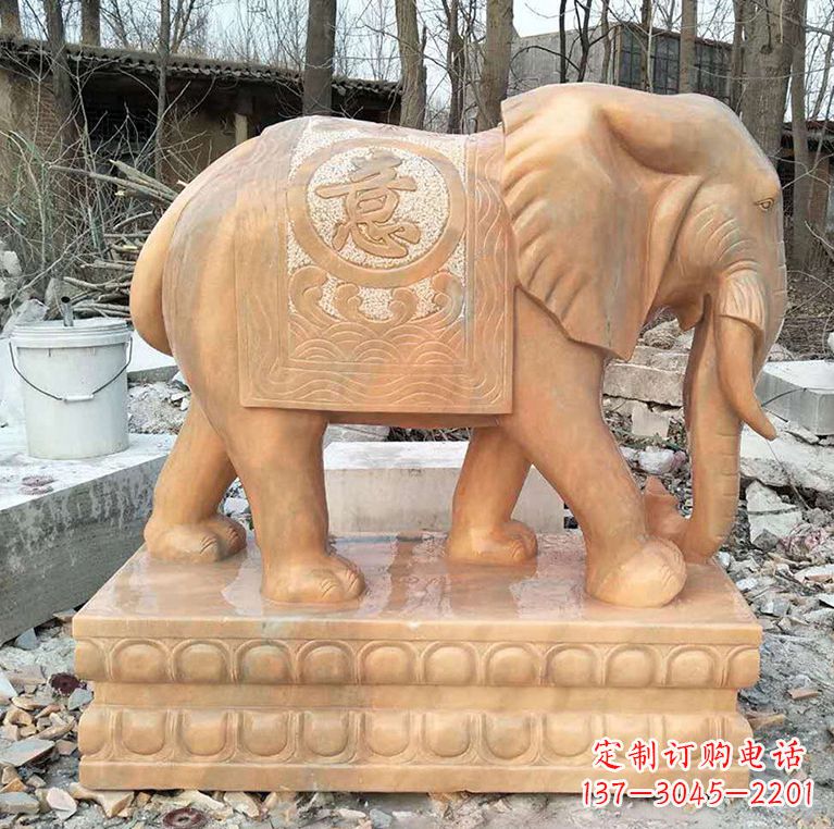淄博晚霞红石材大象雕塑