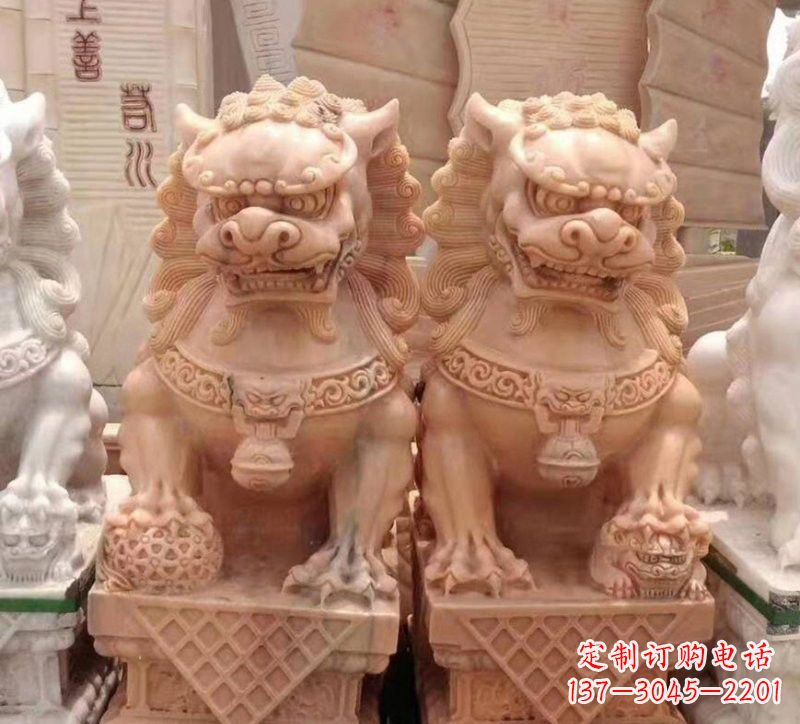 淄博晚霞红石雕狮子