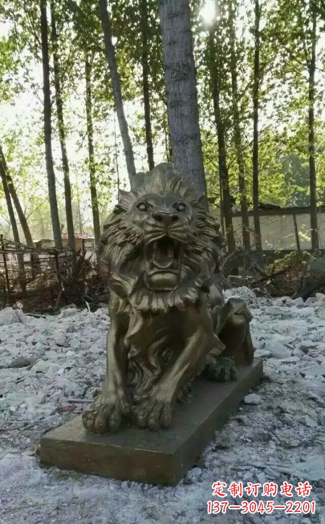 淄博卧着的西洋狮子铜雕 (2)