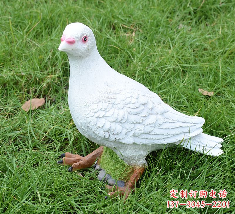 淄博西方的鸽子雕塑