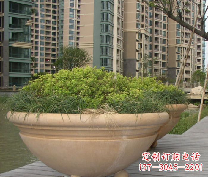 淄博小区景观晚霞红花盆石雕